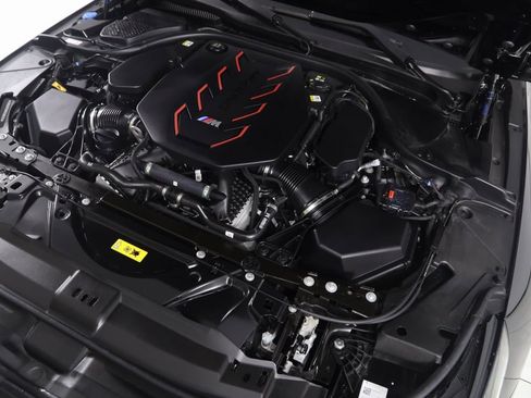 Used 2025 BMW M5 w/ Executive Package image 32