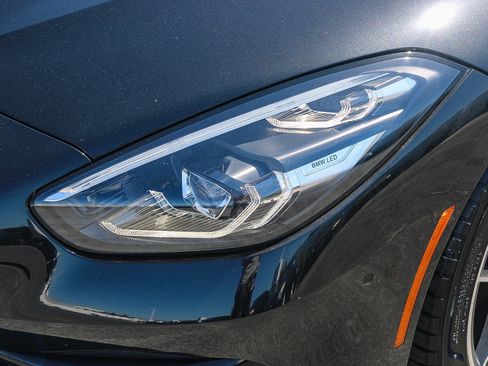 Used 2019 BMW Z4 sDrive30i w/ Convenience Package RWD image 5