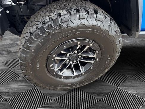 Certified 2025 Jeep Wrangler Unlimited Sport AWD/4WD image 10