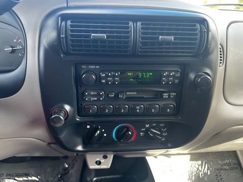 Used 1998 Ford Ranger Splash image 14