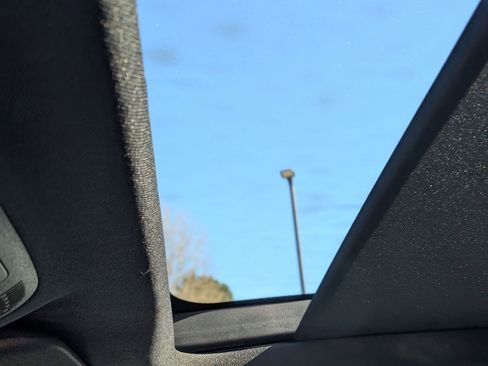 Certified 2024 Mercedes-Benz GLE 450 4MATIC image 26