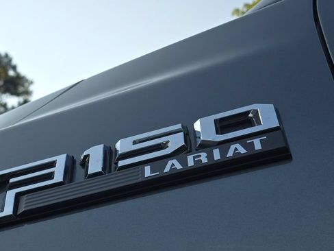 Used 2018 Ford F150 Lariat AWD/4WD image 10