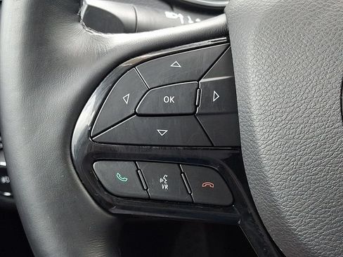 Used 2020 Jeep Cherokee Latitude Plus AWD/4WD image 21