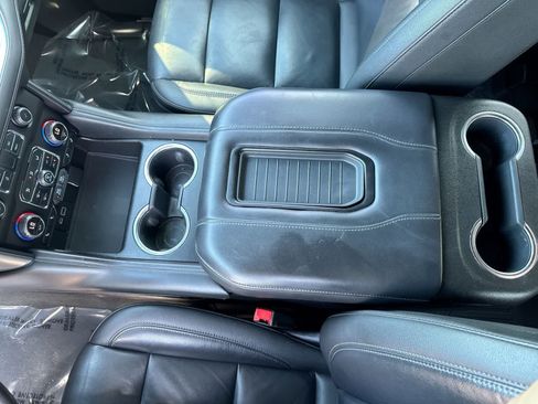 Used 2021 Chevrolet Tahoe Z71 w/ Rear Media and Nav Package AWD/4WD image 34