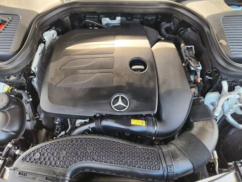 Used 2023 Mercedes-Benz GLC 300 4MATIC Coupe image 30