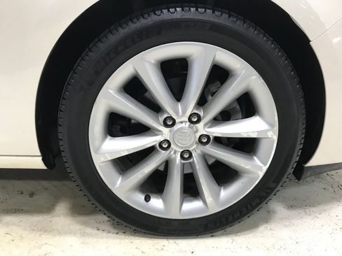 Used 2014 Buick Verano Leather FWD image 9
