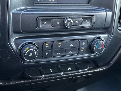 Used 2019 Chevrolet Silverado 1500 W/T AWD/4WD image 19