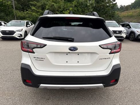 Used 2023 Subaru Outback Limited AWD/4WD image 4