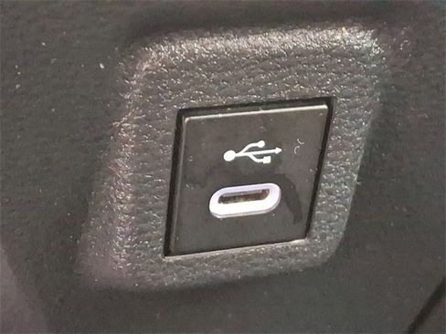 Used 2024 Toyota Corolla LE image 24