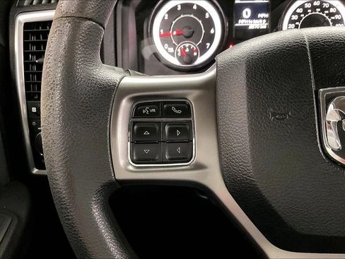 Used 2021 RAM 1500 Classic SLT AWD/4WD image 19
