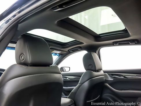 Certified 2022 Cadillac CT5 V w/ Premium Package image 13