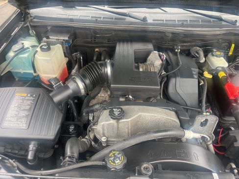 Used 2012 GMC Canyon SLE image 30