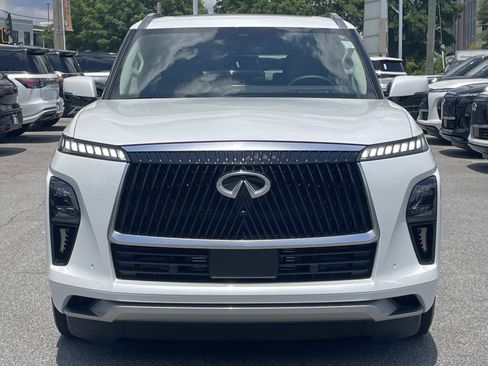 Certified 2026 INFINITI QX80 Luxe w/ Cargo Package AWD/4WD image 6