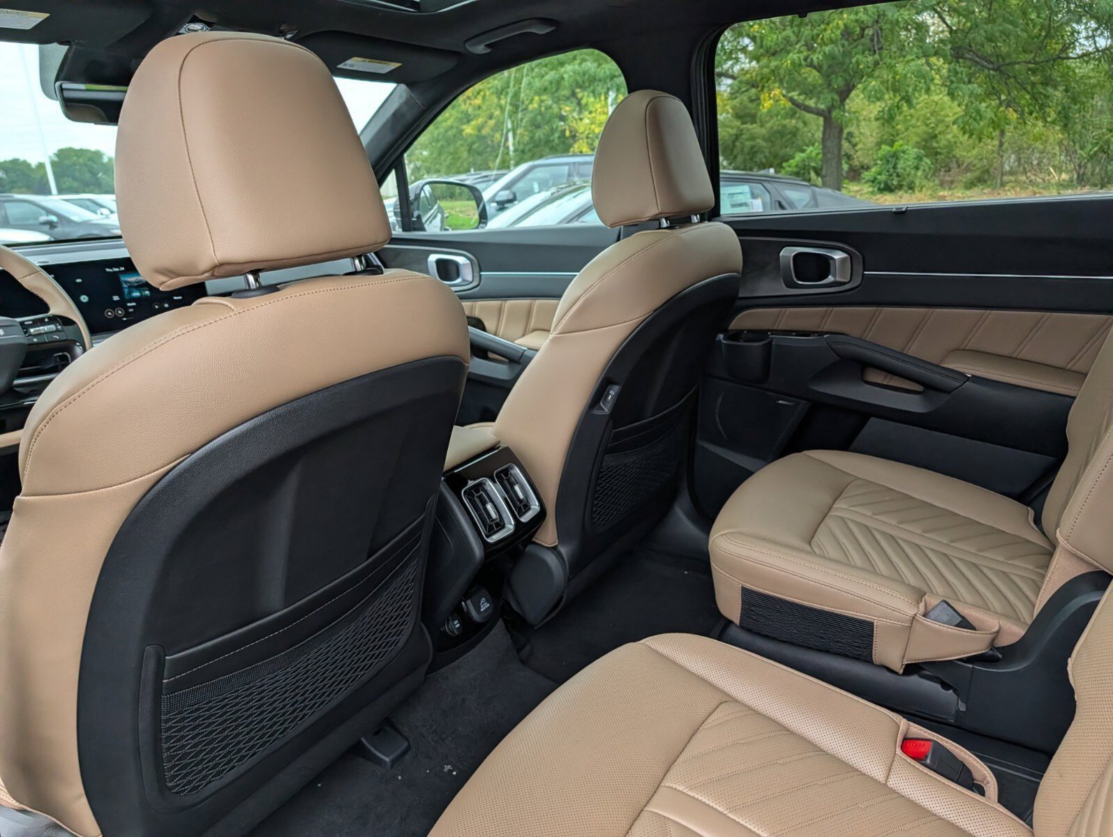 New 2026 Kia Sorento SX Prestige AWD/4WD image 32