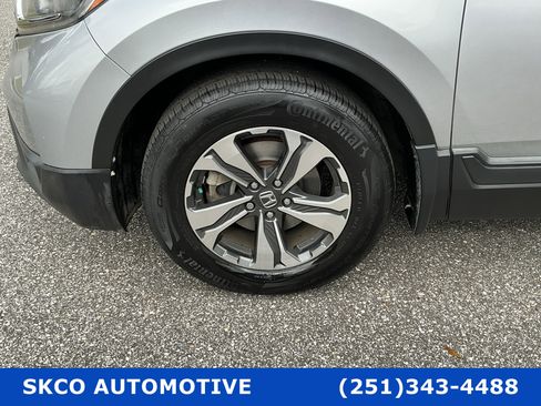 Used 2018 Honda CR-V LX image 9