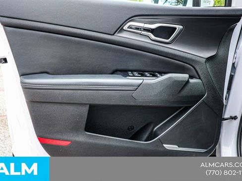 Used 2023 Kia Sportage EX image 39