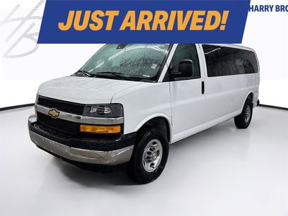 Used 2025 Chevrolet Express 3500 LT w/ LT Preferred Equipment Group
