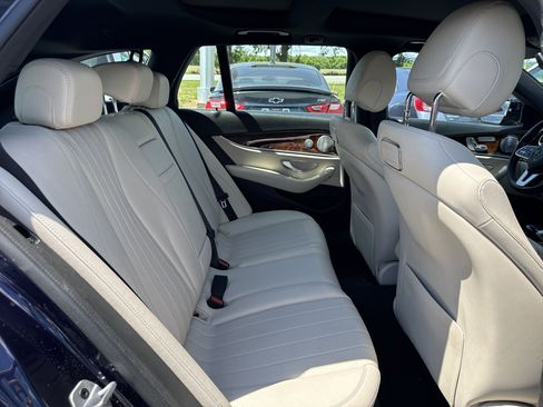 Used 2019 Mercedes-Benz E 450 4MATIC Wagon image 20
