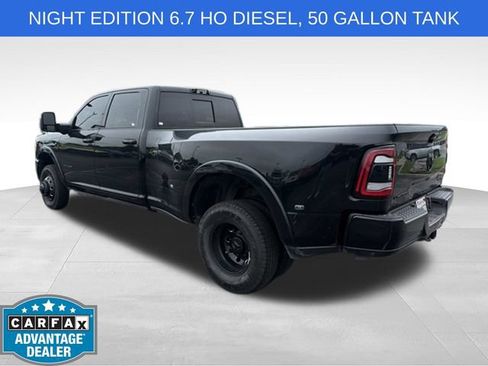 Used 2024 RAM 3500 Limited w/ Night Edition AWD/4WD image 4
