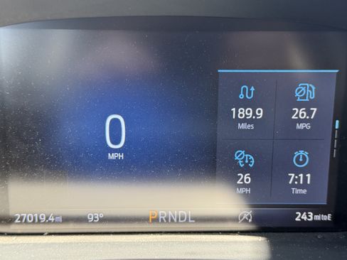 Certified 2023 Ford Escape ST-Line w/ Tech Pack #1 AWD/4WD image 8