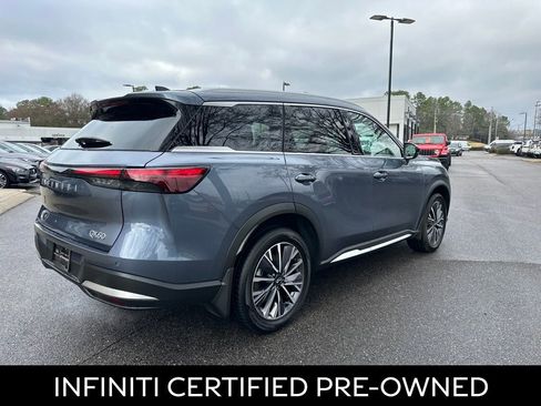 Certified 2026 INFINITI QX60 Luxe w/ Family Package image 13