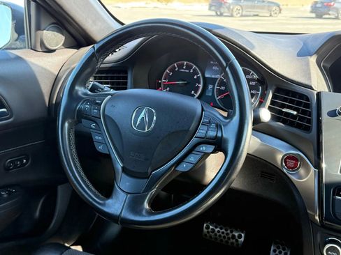 Used 2017 Acura ILX image 11