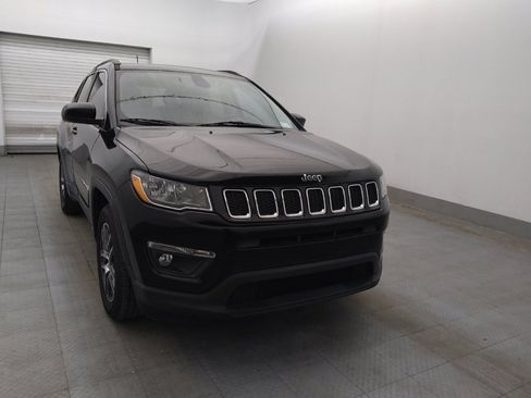 Used 2019 Jeep Compass Latitude w/ Popular Equipment Group FWD image 13