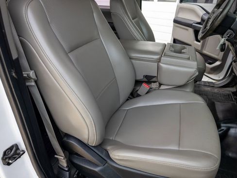 Used 2016 Ford F150 XL w/ Equipment Group 101A Mid image 13