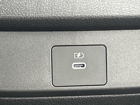 New 2026 Nissan Sentra SV w/ Floor Mat Package FWD image 19