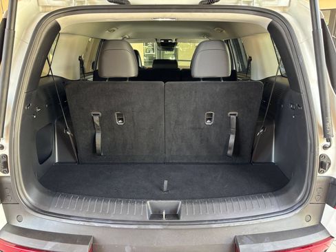 Used 2026 Hyundai Santa Fe SEL FWD image 33