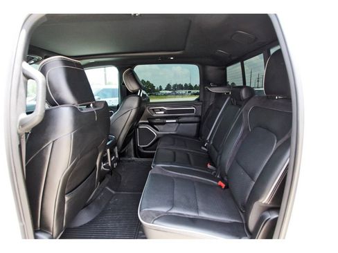 Used 2023 RAM 1500 Laramie AWD/4WD image 10
