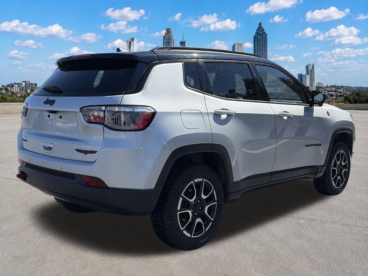 Used 2024 Jeep Compass Trailhawk AWD/4WD image 5