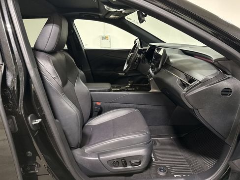 Used 2023 Lexus RX 350 Premium Plus w/ Accessory Package AWD/4WD image 22