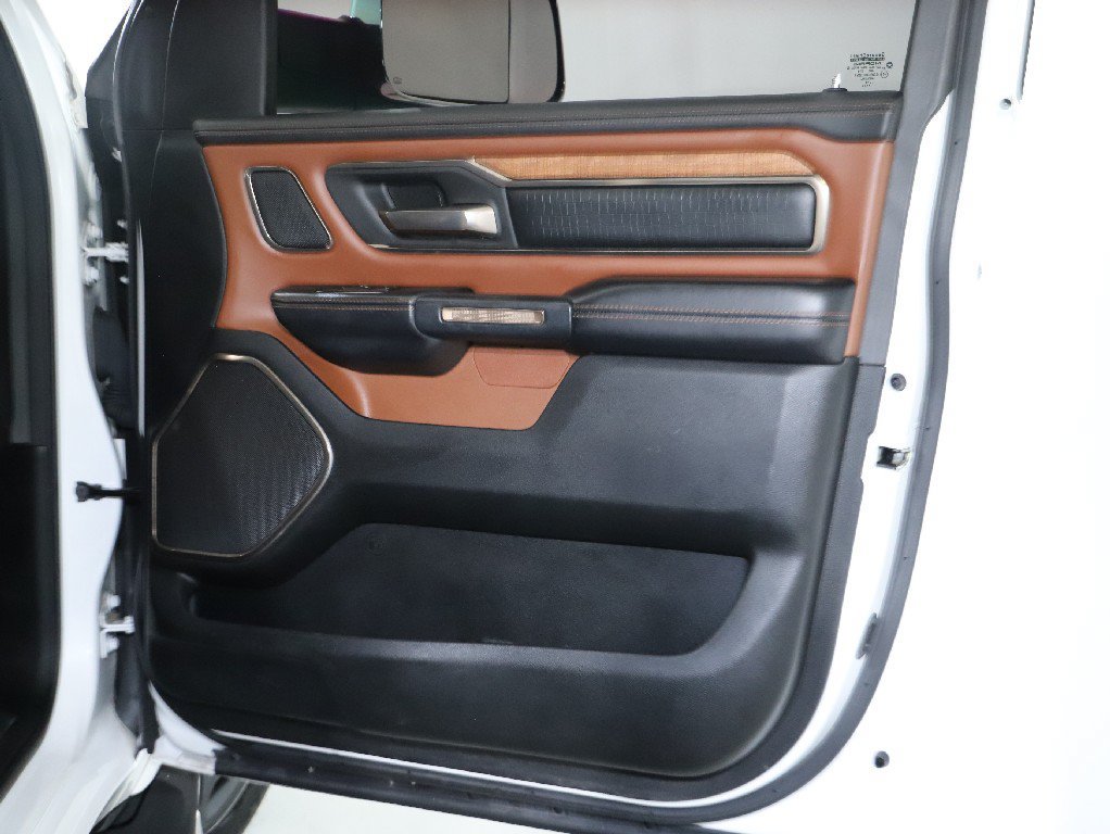 Used 2019 RAM 1500 Limited AWD/4WD image 39