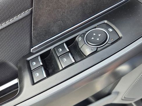 Used 2024 Ford F150 XLT image 32