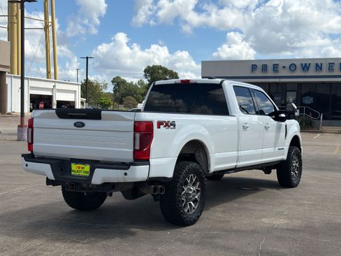 Used 2022 Ford F350 Lariat w/ Lariat Ultimate Package AWD/4WD image 9