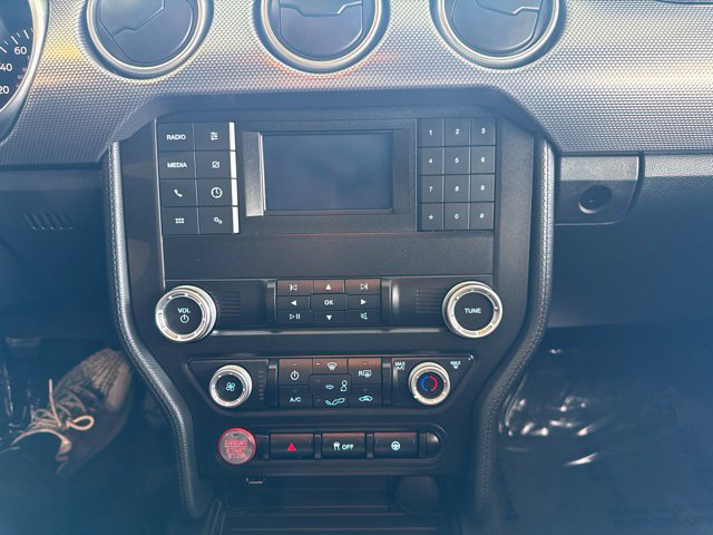 Used 2021 Ford Mustang GT w/ Black Accent Package RWD image 19