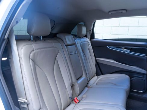 Used 2021 Lincoln Nautilus AWD w/ Equipment Group 101A image 24