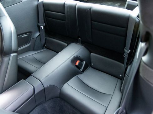 Certified 2022 Porsche 911 50th Anniversary Edition image 46