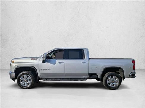 Used 2022 Chevrolet Silverado 2500 LTZ w/ LTZ Premium Package image 8