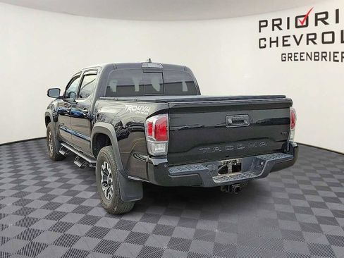 Used 2021 Toyota Tacoma TRD Off-Road image 7