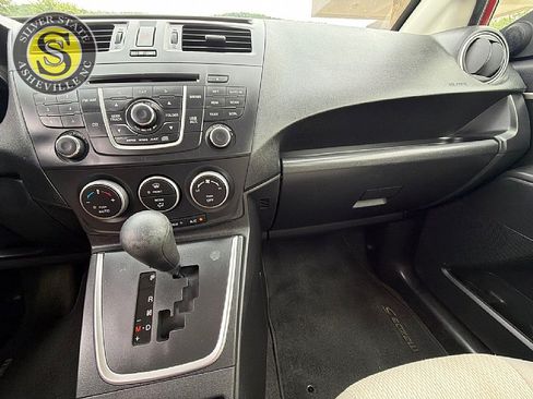 Used 2015 MAZDA MAZDA5 Sport FWD image 26
