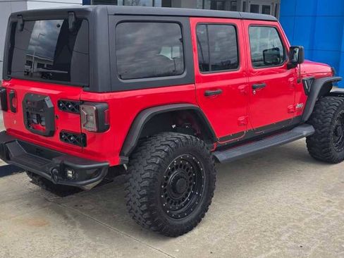 Used 2020 Jeep Wrangler Unlimited Sport S image 9