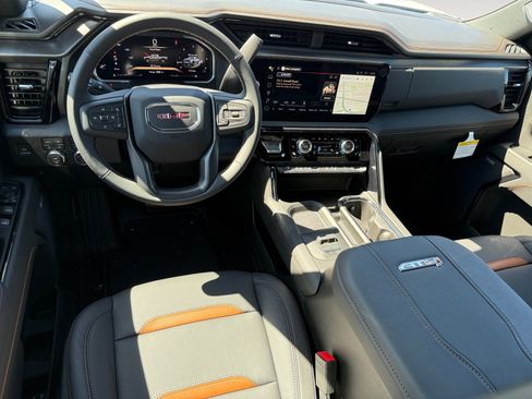 New 2026 GMC Sierra 2500 AT4 w/ AT4 Premium Plus Package AWD/4WD image 15
