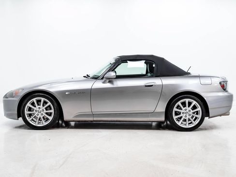 Used 2007 Honda S2000 image 18
