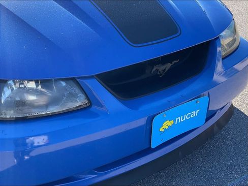 Used 2004 Ford Mustang Mach 1 RWD image 29