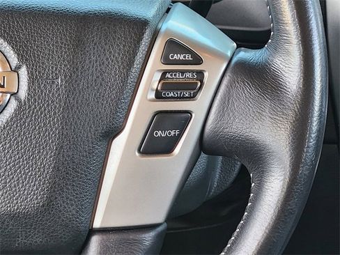 Used 2018 Nissan Titan PRO-4X w/ Pro-4x Convenience Package image 32