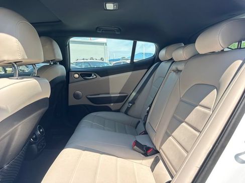 Used 2019 Kia Stinger GT2 RWD image 11