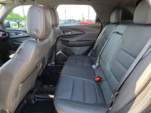 Used 2022 Chevrolet TrailBlazer RS FWD image 10