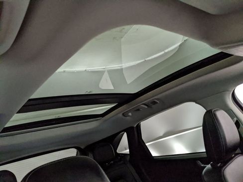 Certified 2022 Ford Escape Titanium w/ Class II Trailer Tow Package image 28